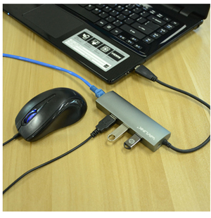 Wavlink USB to RJ-45 Gigabit Ethernet adapter