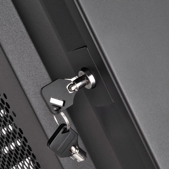 close look at the lock on the front door