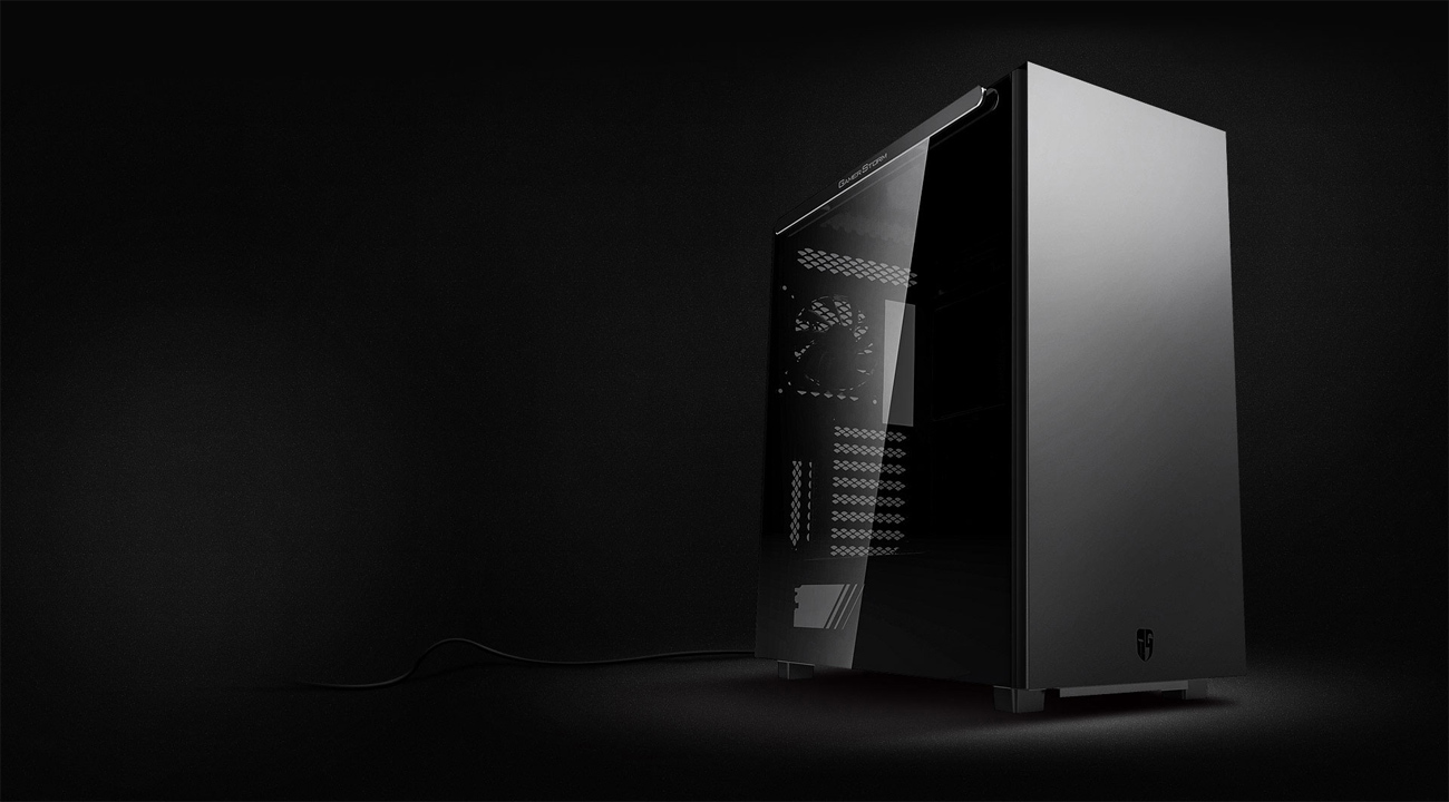 MACUBE 550 Case angled to the right