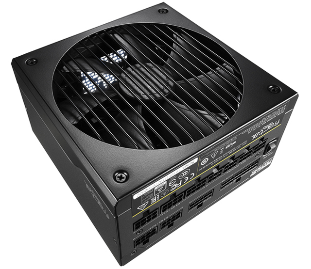 CUSTOM-TAILORED FAN on top of the Fractal Design Power Supply