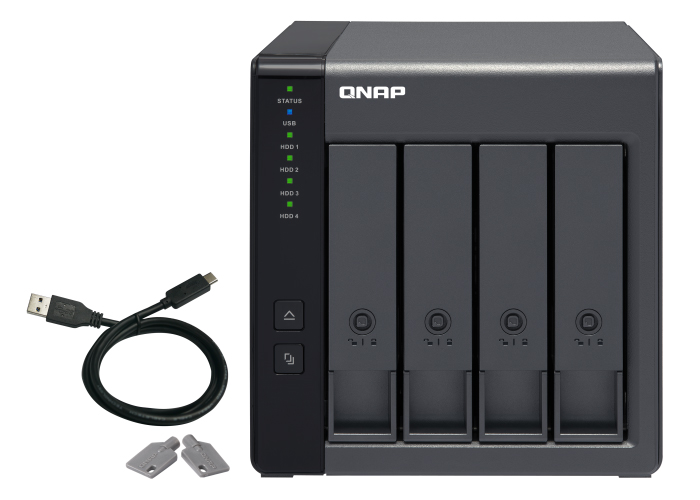 QNAP TR-004 facing forward to the right of a USB Type-C cable and two lock keys