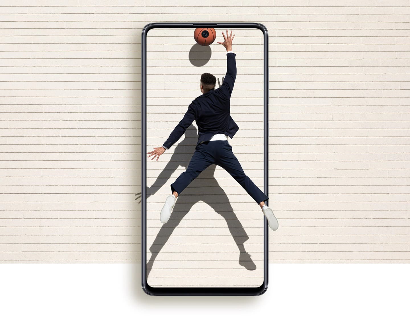 See the whole view on the Infinity-O Display