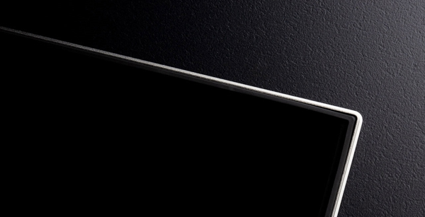 The ultra thin bezel made with aluminum.