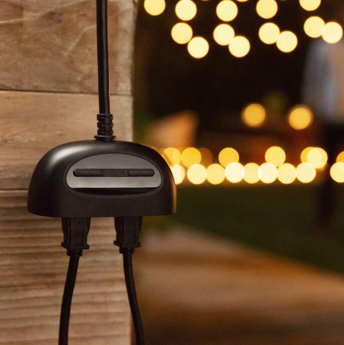 The smart plug is working ourdoor.
