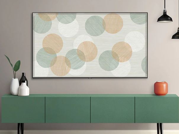 Décor Customizable Pattern on a wall-mounted Samsung Q70R display