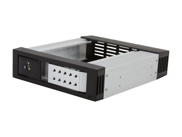 iStarUSA BPN-DE110SS-SILVER 1x5.25" to 1x3.5" SATA/SAS 6.0 Gb/s Trayless Hot-Swap Cage