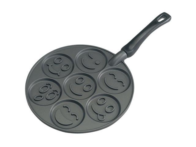 Nordic Ware 01920 Smiley Face Pancake Pan