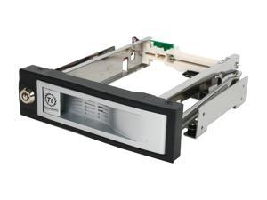 Thermaltake N0023SN Max 4 3.5" SATA HDD Rack Thermaltake N0023SN Max 4 3.5" SATA HDD Rack