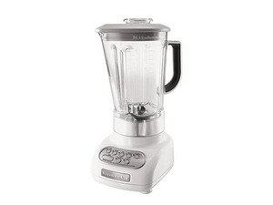 KitchenAid KSB560WH White 56 oz. Jar Size 56 oz. Polycarbonate Pitcher Blender 5 speeds