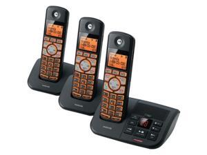 Motorola DECT 6.0 Cordless Big Backlit Button Phone with 3 Handsets, Caller ID and Answering System K703B - Black Motorola DECT 6.0 Cordless Big Backlit Button Phone with 3 Handsets, Caller ID and Answering System K703B - Black