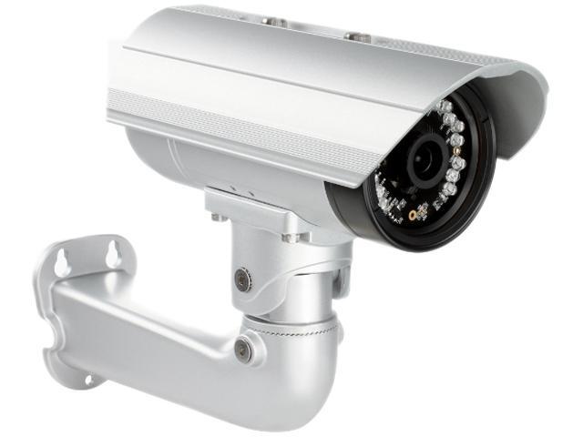 D-Link  DCS-7513 Full HD Day / Night WDR Outdoor PoE Bullet IP Camera