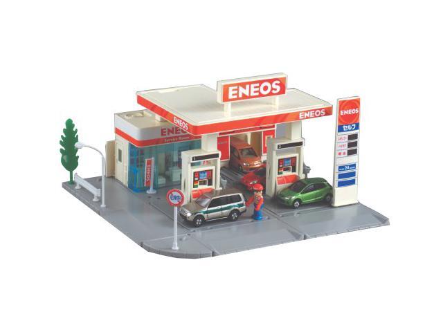 tomica town gasoline station eneos from japan newegg tomica town gasoline station eneos from japan newegg