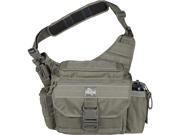 Larger and features-enhanced version of Maxpedition ® famous Jumbo S-Type™ Versipack™ Type: Hiking Packs Color: Foliage Green Color Mapping: Green