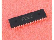 1PC Microchip PIC16F74 I P DIP 40 8 bit Microcontroller MCU PIC 16F74