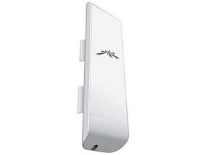 Ubiquiti NanoStation NSM365 Wireless Bridge - 2 x Network (RJ-45) - Pole-mountable Ubiquiti NanoStation NSM365 Wireless Bridge - 2 x Network (RJ-45) - Pole-mountable