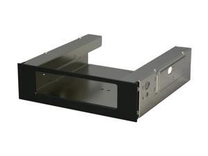 SilverStone FP55B Aluminum Front Panel 3.5" to a 5.25" Bay Converter SilverStone FP55B Aluminum Front Panel 3.5" to a 5.25" Bay Converter