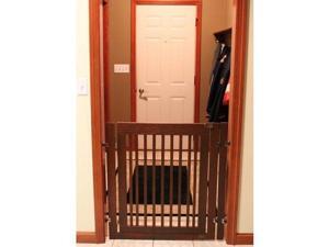 Dynamic Accents 52250 Citadel Pressure Mount Pet Gate Dynamic Accents 52250 Citadel Pressure Mount Pet Gate