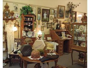 Antique Shop 1000 Piece Puzzle Antique Shop 1000 Piece Puzzle