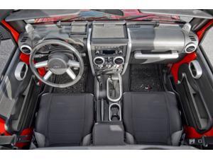 Rugged Ridge 11151.93 Interior Trim Accent Kit, Brushed Silver, 07-10 Jeep Wrangler JK Rugged Ridge 11151.93 Interior Trim Accent Kit, Brushed Silver, 07-10 Jeep Wrangler JK