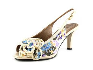 Soft Style by Hush P Fiora Women US 7 Ivory Slingback Heel Soft Style by Hush P Fiora Women US 7 Ivory Slingback Heel
