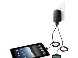 Targus APA15US Dual Charger for iPad Targus APA15US Dual Charger for iPad