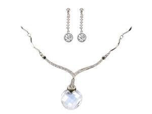 *JA-ME*Swarovski Round Shape Moonlight color Pendant Chain and Earring *JA-ME*Swarovski Round Shape Moonlight color Pendant Chain and Earring