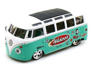 Volkswagen Van "Samba" Wahoo 1/25 Green/white Volkswagen Van "Samba" Wahoo 1/25 Green/white
