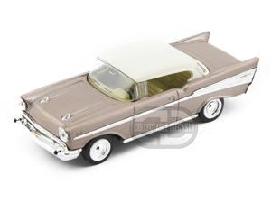Yat-Ming 1957 Chevrolet Bel Air 1:43 White Yat-Ming 1957 Chevrolet Bel Air 1:43 White