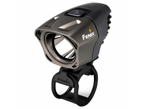 Fenix BT20 750 Lumens Cree XM-L T6 Dual Beam Neutral White LED Bike Headlight Fenix BT20 750 Lumens Cree XM-L T6 Dual Beam Neutral White LED Bike Headlight