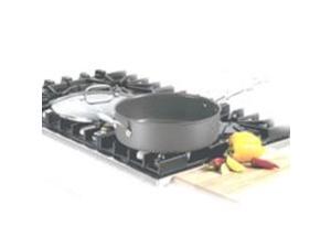 Cuisinart/Waring 633-30H Saucepan 5-1/2-Inch -Quart Anodized - Non-Stick Covered Cuisinart/Waring 633-30H Saucepan 5-1/2-Inch -Quart Anodized - Non-Stick Covered
