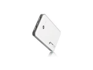 Iogear RH9307W Iogear GearPower 7000mAh Capacity Mobile Power Station Iogear RH9307W Iogear GearPower 7000mAh Capacity Mobile Power Station