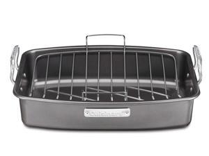 Cuisinart 17x13-in. Nonstick Roaster with V-Rack Cuisinart 17x13-in. Nonstick Roaster with V-Rack