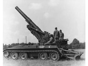 Three soldiers on a howitzer, 8 inch Self-Propelled Howitzer, US Military Poster Print (18 x 24) Three soldiers on a howitzer, 8 inch Self-Propelled Howitzer, US Military Poster Print (18 x 24)