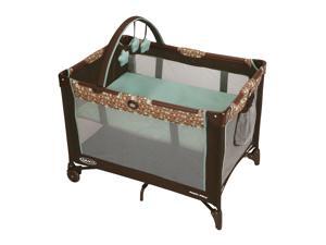 Graco Pack 'n Play Playard with Bassinet in Little Hoot Graco Pack 'n Play Playard with Bassinet in Little Hoot
