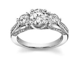 2.25 ct Ladies One Of A Kind Diamond Engagement Ring in 18 kt White Gold 2.25 ct Ladies One Of A Kind Diamond Engagement Ring in 18 kt White Gold