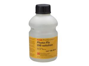Kodak Photo-Flo 200 Photographic Wetting Agent, 16 Ounce Bottle. #1464510 Kodak Photo-Flo 200 Photographic Wetting Agent, 16 Ounce Bottle. #1464510