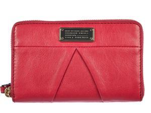 Marc by Marc Jacobs women's wallet leather coin case holder purse card bifold raspberries fucsia Marc by Marc Jacobs women's wallet leather coin case holder purse card bifold raspberries fucsia