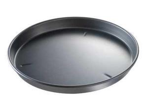 CHICAGO METALLIC 91160 Deep Dish Pizza Pan, Bakalon, 16 Dia. CHICAGO METALLIC 91160 Deep Dish Pizza Pan, Bakalon, 16 Dia.