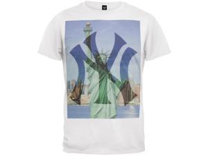 New York Yankees - Sinatra City Scene Soft T-Shirt New York Yankees - Sinatra City Scene Soft T-Shirt
