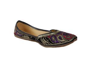 Saashiwear Women handcrafted Indian Ethnic Flat Shoes Jutti Saashiwear Women handcrafted Indian Ethnic Flat Shoes Jutti