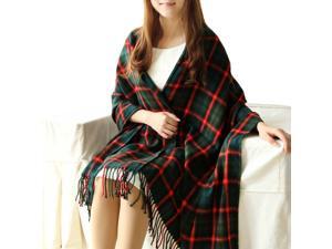 Fashion Women's Autumn and Winter Soft and Warm Fringed Classic Plaid Scarf Fashion Women's Autumn and Winter Soft and Warm Fringed Classic Plaid Scarf