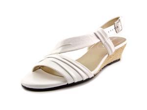 David Tate Caress Women US 6 N/S White Slingback Sandal David Tate Caress Women US 6 N/S White Slingback Sandal