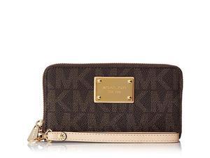 MICHAEL Michael Kors Jet Set Item Large Flat Multi-Function Phone Case Mk Sig Pvc 18K, Color Brown MICHAEL Michael Kors Jet Set Item Large Flat Multi-Function Phone Case Mk Sig Pvc 18K, Color Brown
