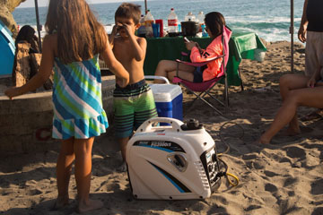 Pulsar 2000W Portable Inverter Generator