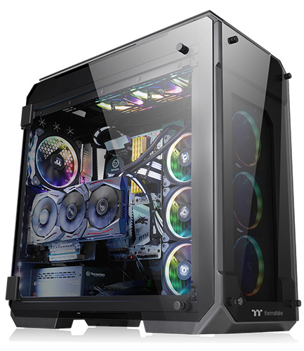 Thermaltake View 71 angled to the right, fully loaded with PC components