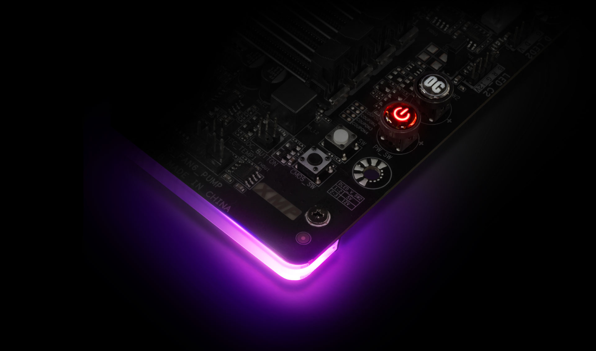 Closeup of the z390 motherboard edge with purple lighting