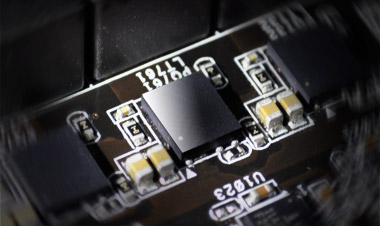 Closeup of the dual-stack MOSFET