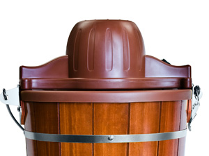 nostalgia 6 qt ice cream maker