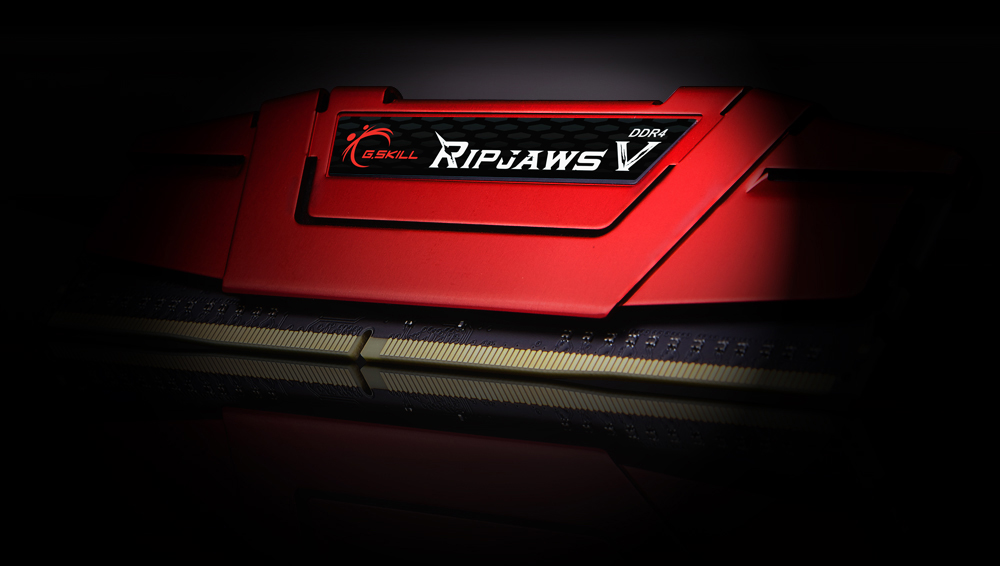  Front tilt view of the G.SKILL Ripjaws V in red heat spreader, showing a close up of the logo label  