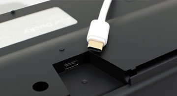 Detachable USB Type-C cable